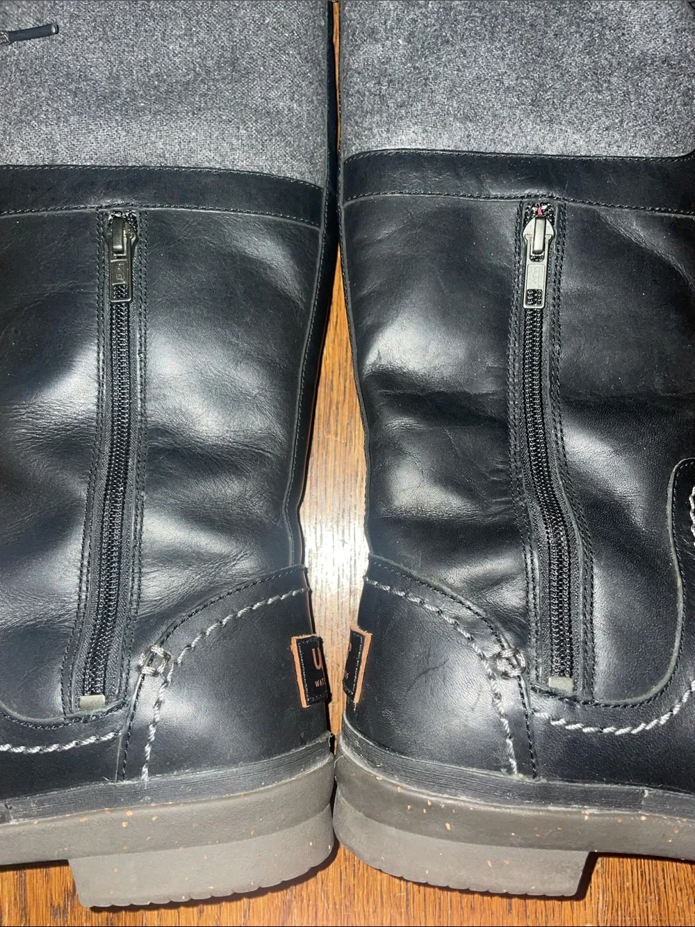 UGG Elsa boots